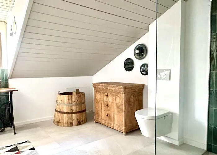 Lustro Wody Vila Osiek (Pomerania)